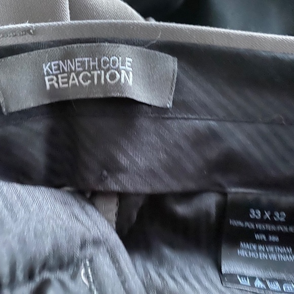 Kenneth Cole pants 33x32 - Picture 2 of 4
